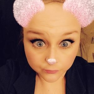 Meet your Posher, Gwennhwyfar